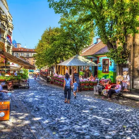 Monet Belgrade: Ideal Place For Digital Nomads, Medical Tourists, Wellness Apartmán Bělehrad